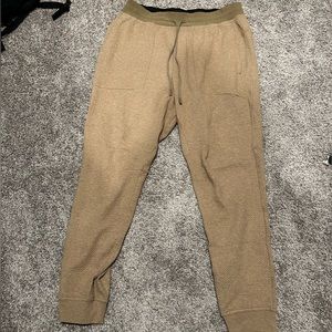 Lululemon Men’s At Ease Jogger